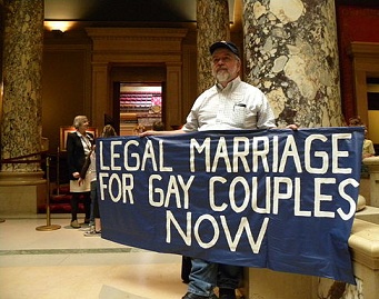 512px-Gay marriage protester outside the Minnesota Senate chamber